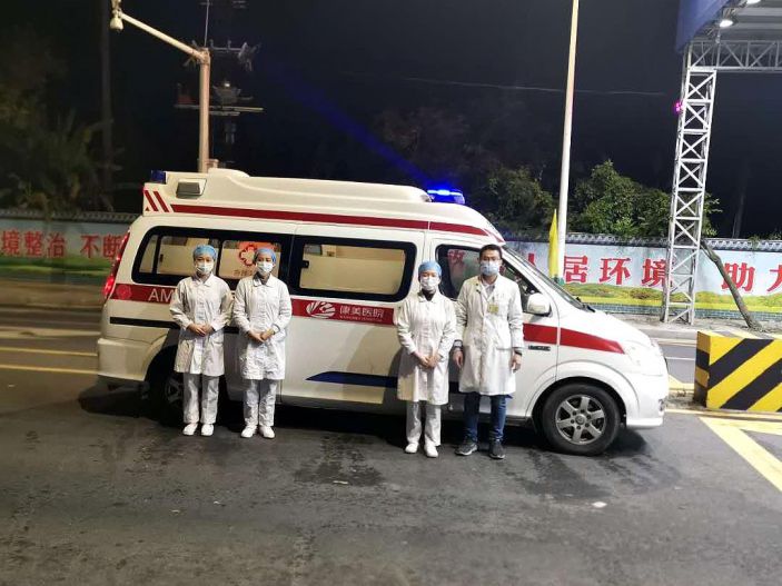 在寒風冷雨中日夜堅守， 我院出色完成泥溝高速路口的檢疫工作